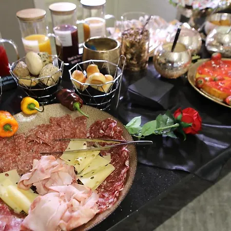 住宿加早餐酒店 Bellavista Exclusive In Zona Con Piscina Riscaldata E Jacuzzi Vista