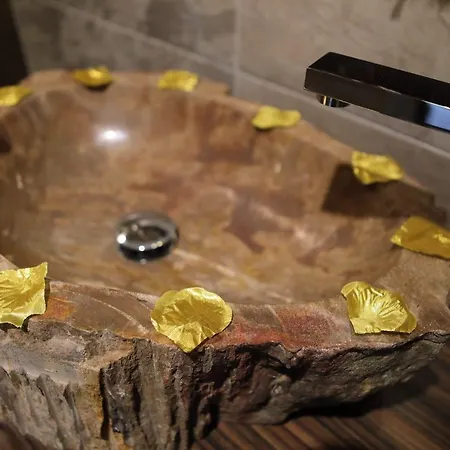 住宿加早餐酒店 Bellavista Exclusive In Zona Con Piscina Riscaldata E Jacuzzi Vista