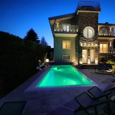 Bellavista Exclusive In Zona Con Piscina Riscaldata E Jacuzzi Vista 住宿加早餐酒店
