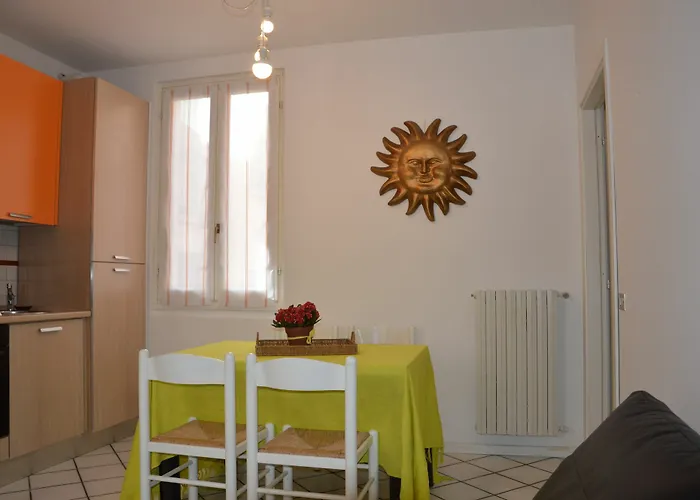 Bed & Breakfast Bellavista Exclusive In Zona Con Piscina Riscaldata-jacuzzi Vista La Colazione Viene Servita In Pasticceria Rinomata Ed Esclusiva Esterna